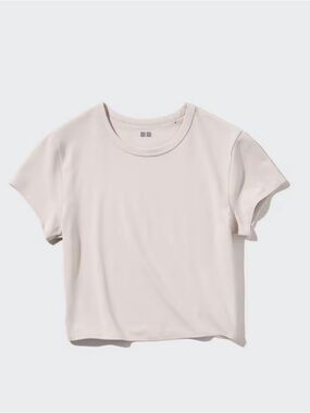 Uniqlo Ultra Stretch AIRism Cropped T-Shirt Cream Tan SZ XS